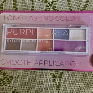 Beauty Intuition Long Lasting "Purple Dreams" 8 Shade Eyeshadow Palette